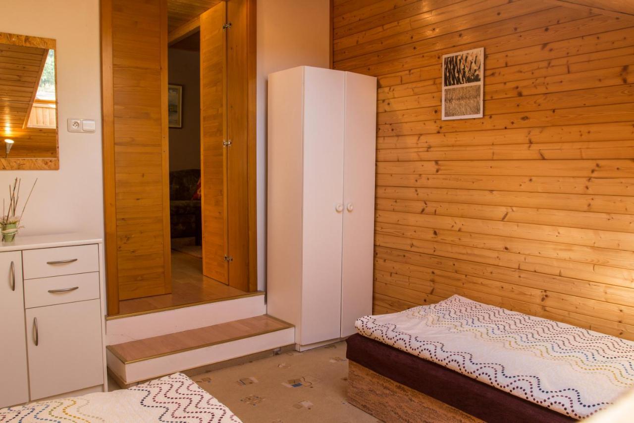 Apartmany Pod Lesem Rodvínov エクステリア 写真
