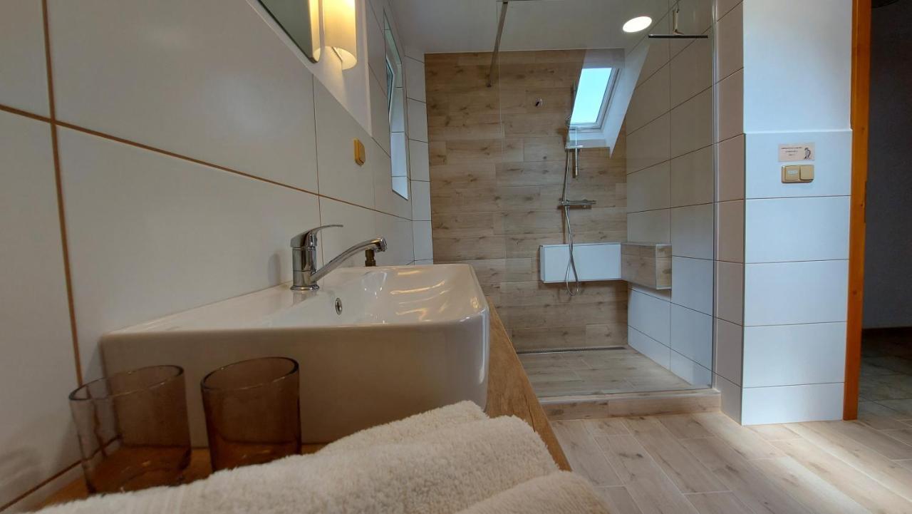 Apartmany Pod Lesem Rodvínov エクステリア 写真